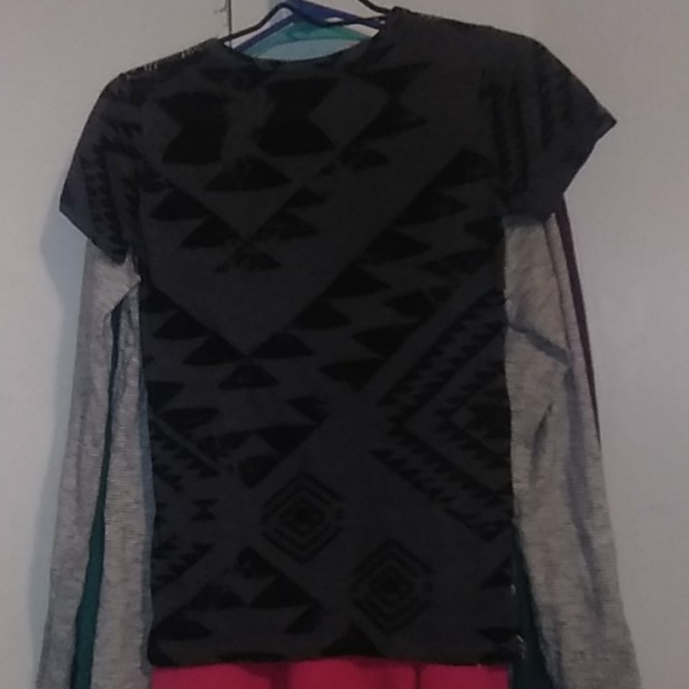 Aztec shirt - Picture 6 of 8